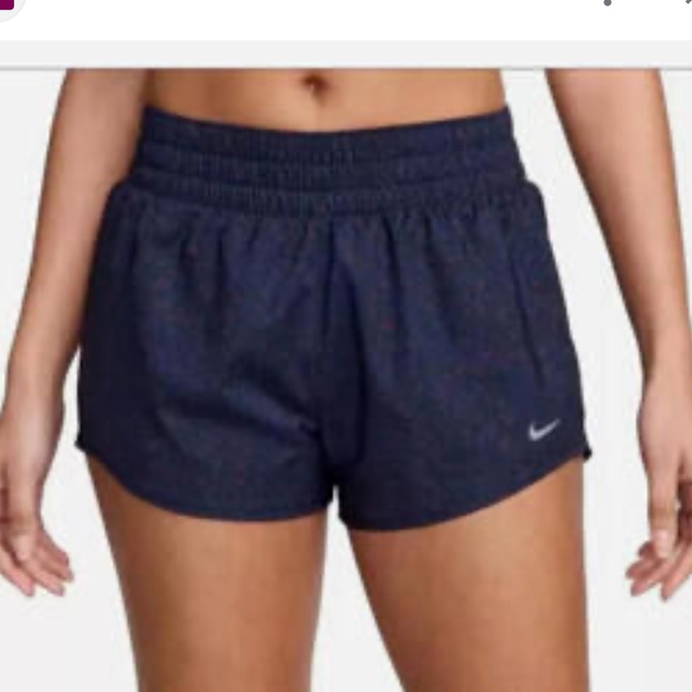 Nike women’s running shorts